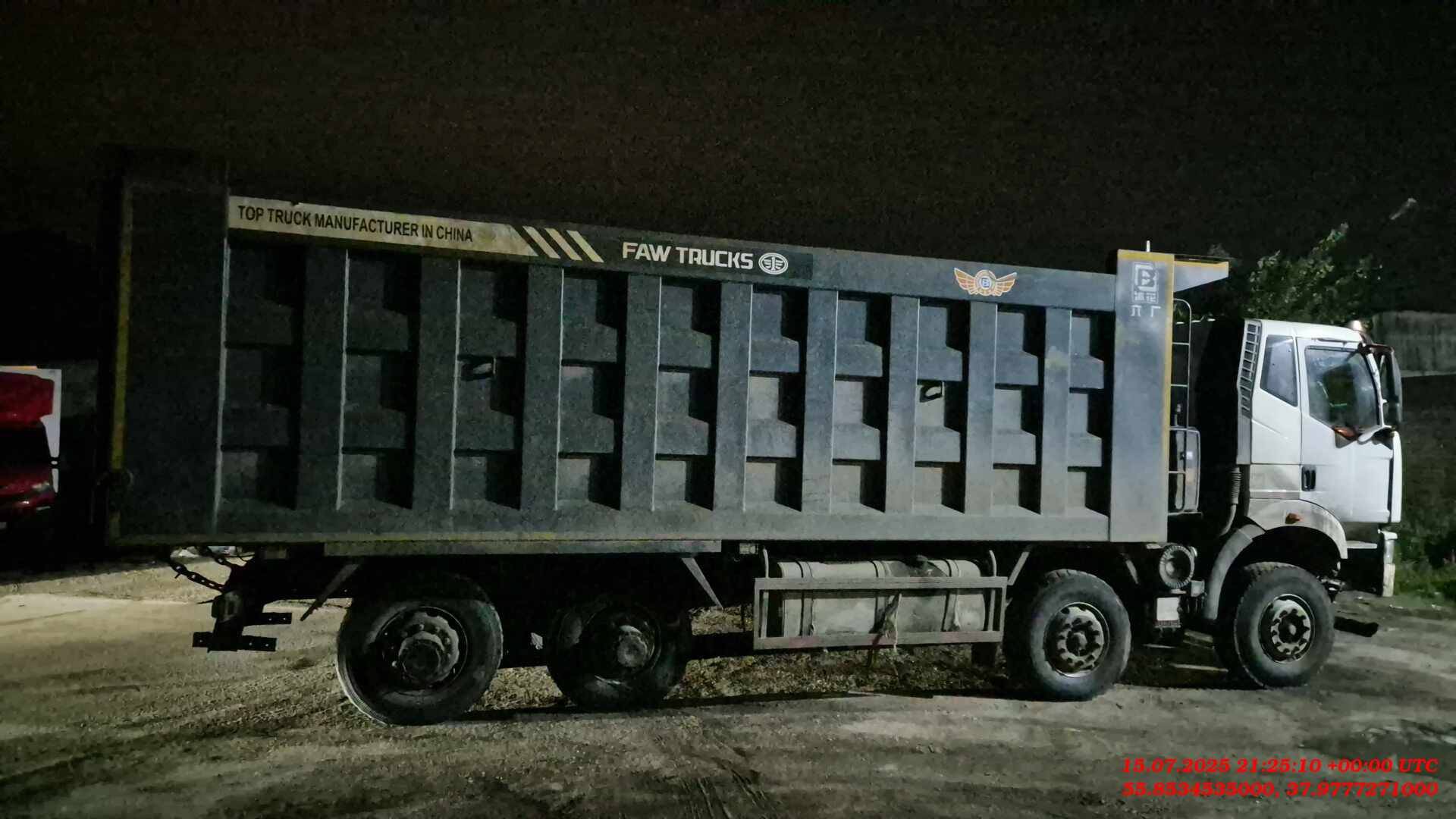 FAW CA3310P66K24T4E5 8х4,  80 493 км, 2023 года в лизинг