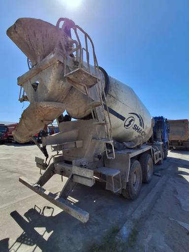 Shacman SX5318GJB6T326 