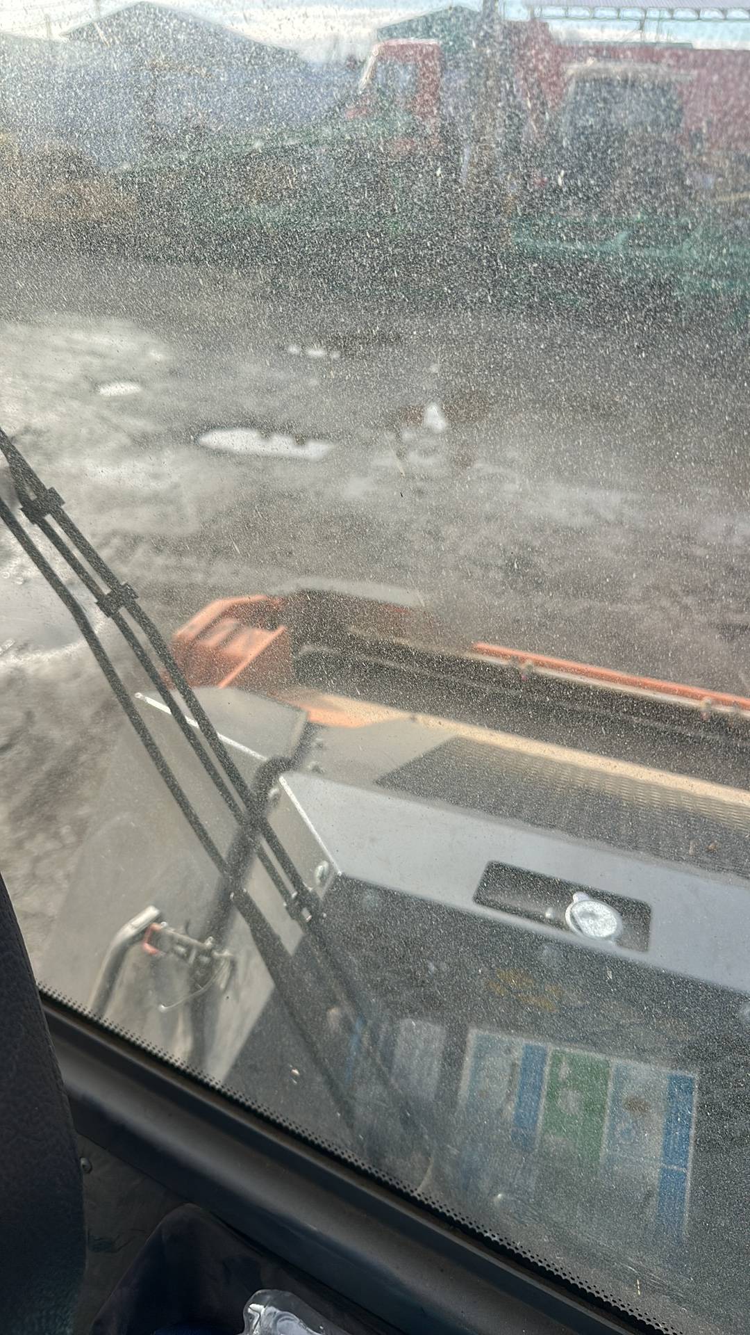 Завод «Дорожных машин» ZDM-7,7-VD,  724 км, 2023 года в лизинг