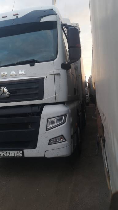 Sitrak ZZ4186V391HE