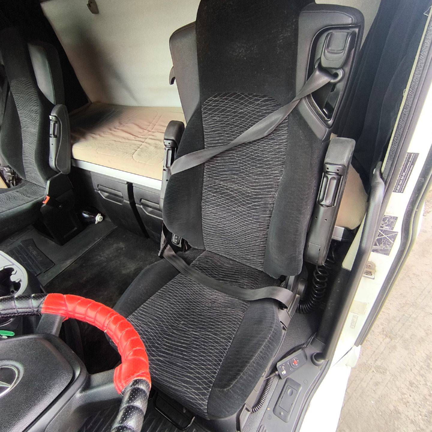 Mercedes-Benz Actros 5 1845 LS 4x2 (StreamSpace) Лот 000005142