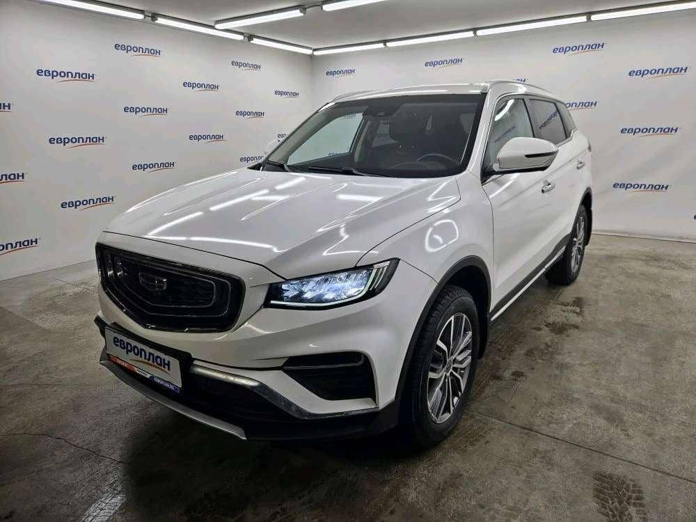 Geely Atlas Pro