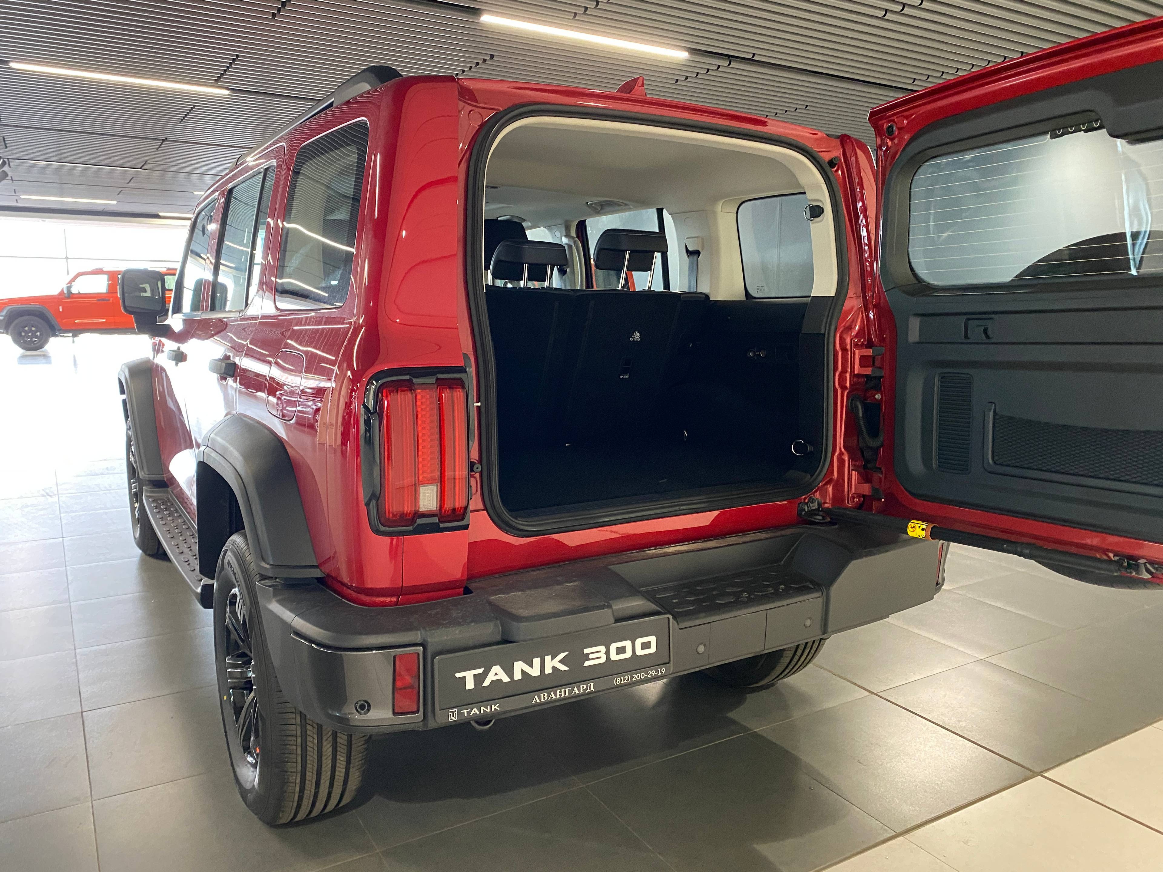 Tank 300 City Premium 2.0 8AT 4WD