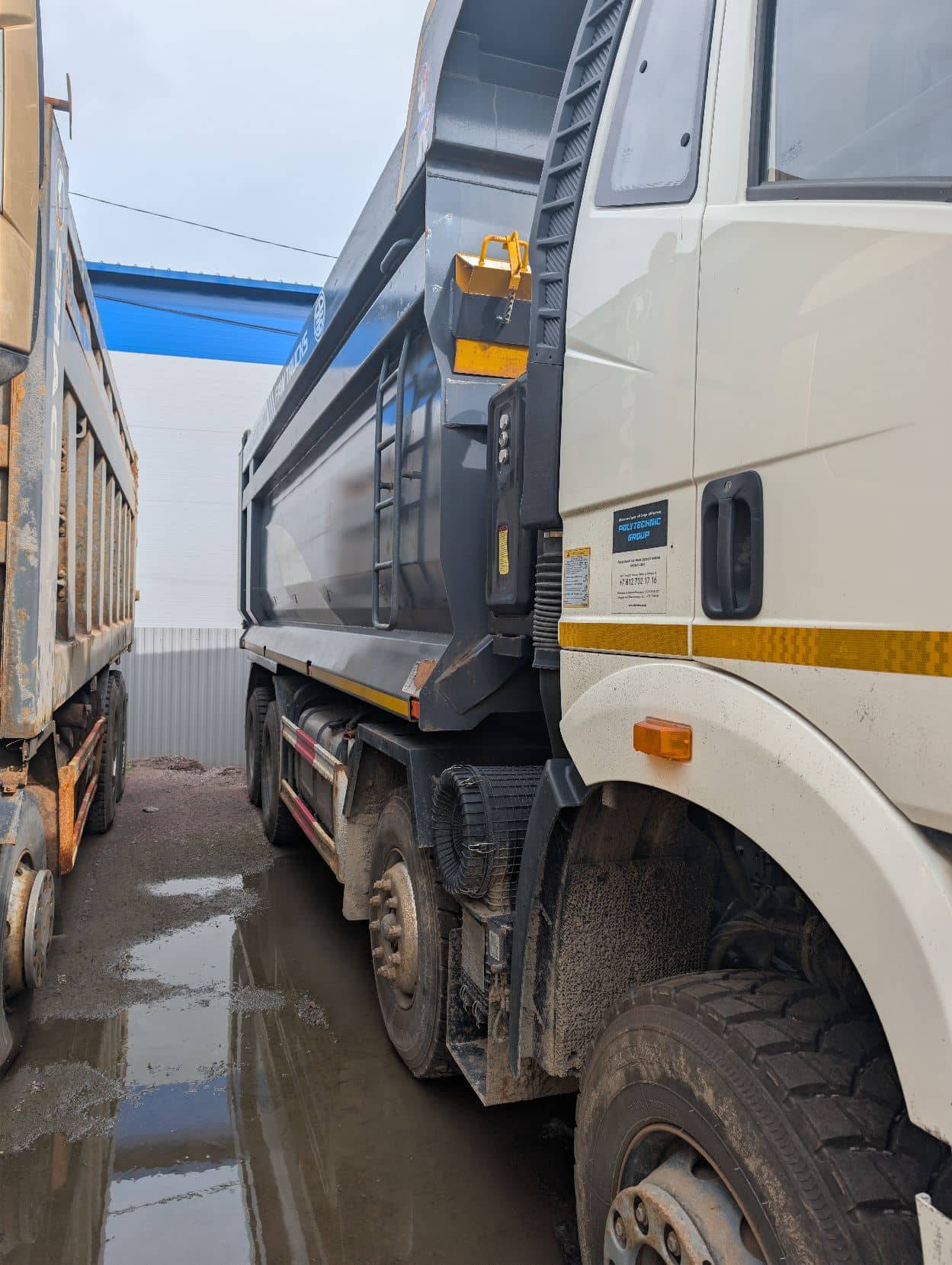 FAW CA3310P66K24T4E5 8х4,  79 700 км, 2023 года в лизинг