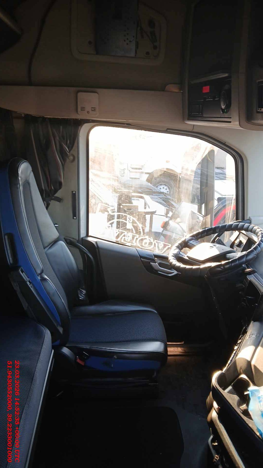 Volvo FH 460 4x2 (FH Globetrotter),  643 297 км, 2022 года в лизинг