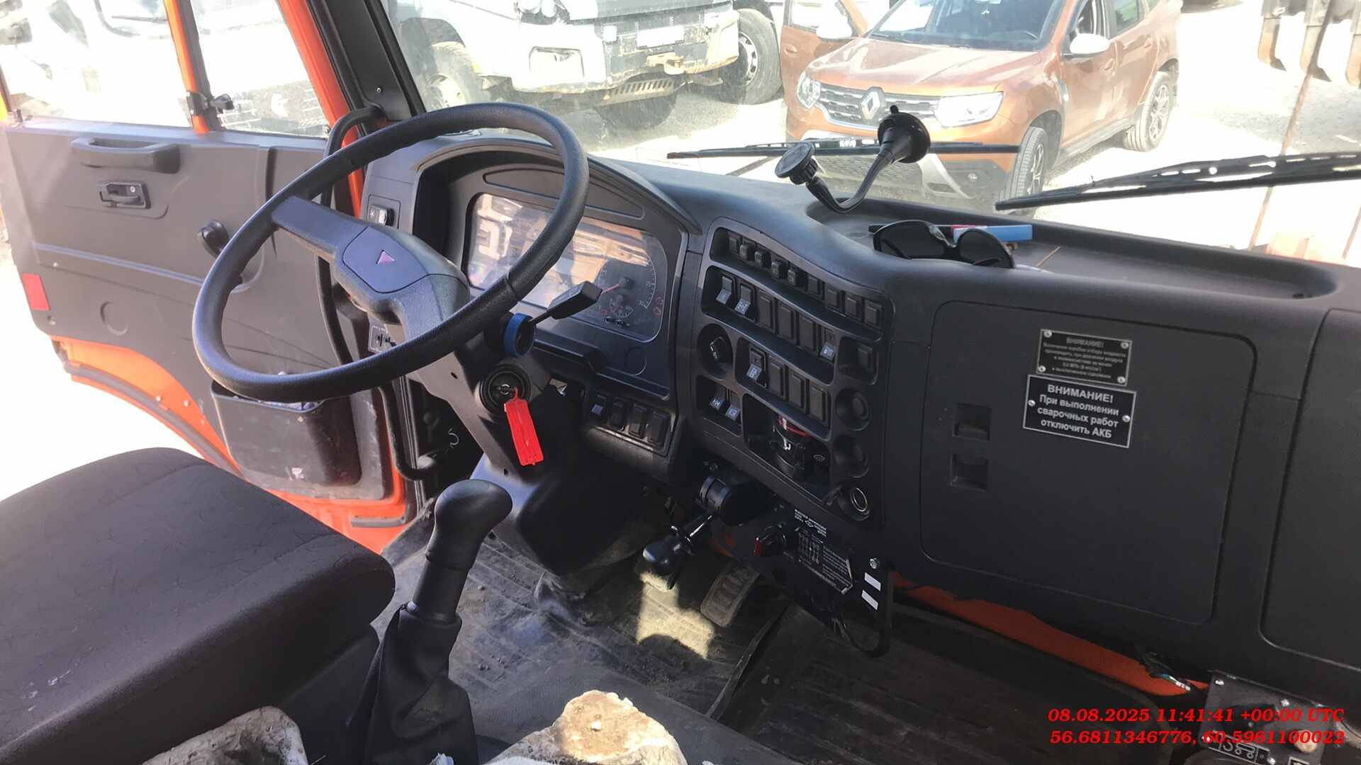 Клинцы ПКС-55713-1К-4В КАМАЗ-65115 (6х4) г/п 25т. стрела 32,5м.,  3 417 км, 2022 года в лизинг