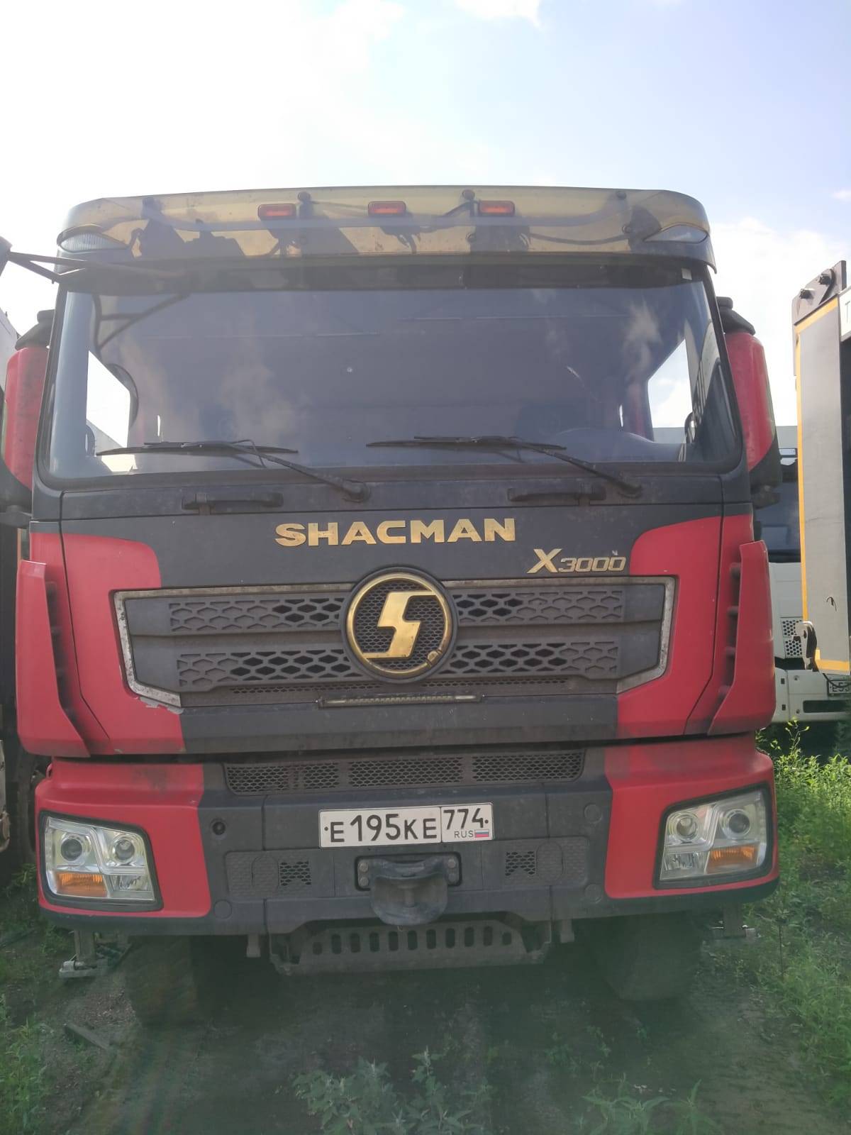 Shacman SX33186V366