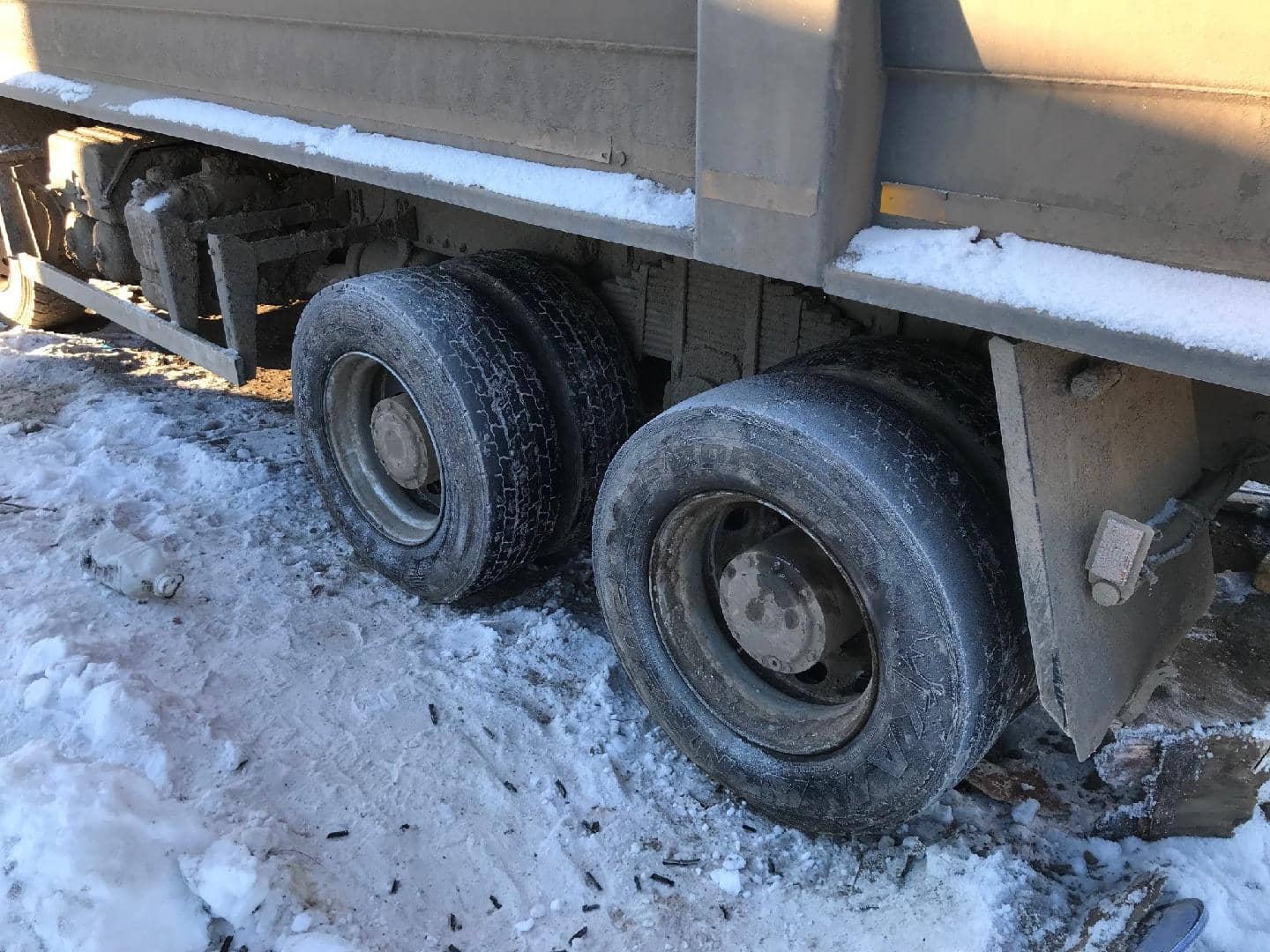 FAW CA3310P66K24T4E5 8х4,  100 000 км, 2021 года