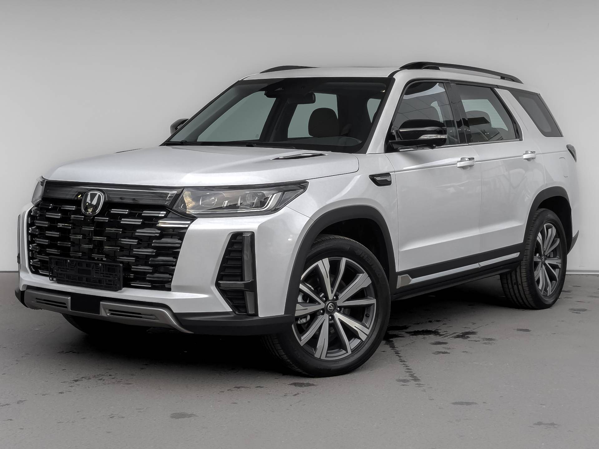 Changan CS95 Tech 2.0T 8AT