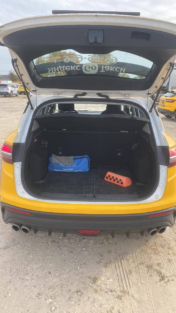 Geely Coolray,  143 665 км, 2023 года в лизинг