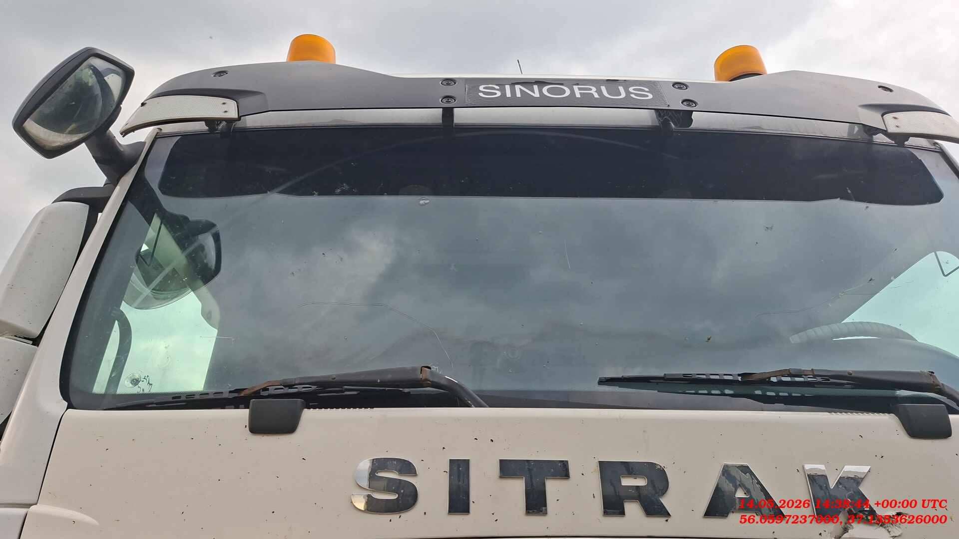 Sitrak C7H 4x2 ZZ4186V361HE,  898 648 км, 2022 года в лизинг