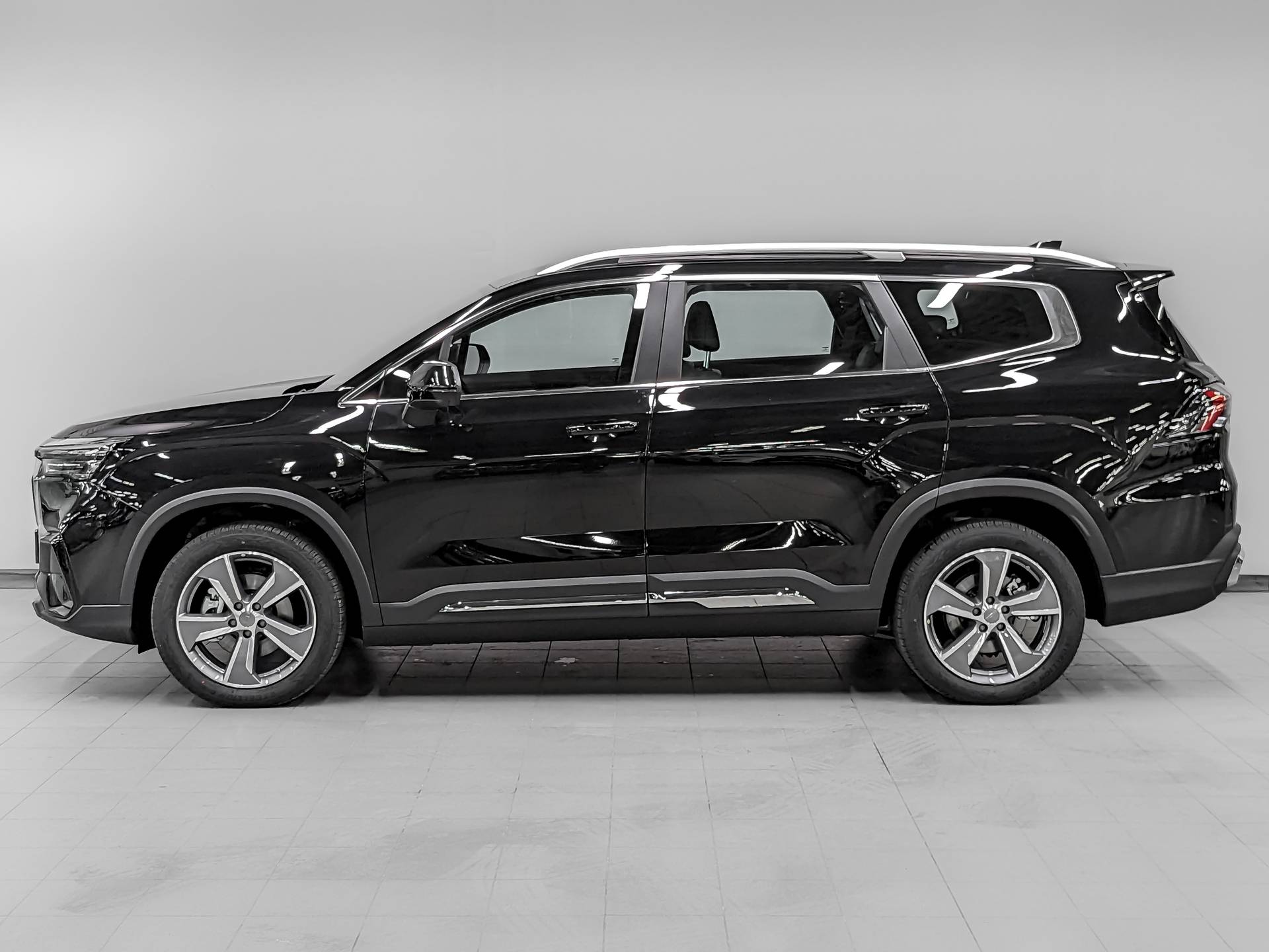 Geely Okavango Flagship 2.0T 7DCT 2WD