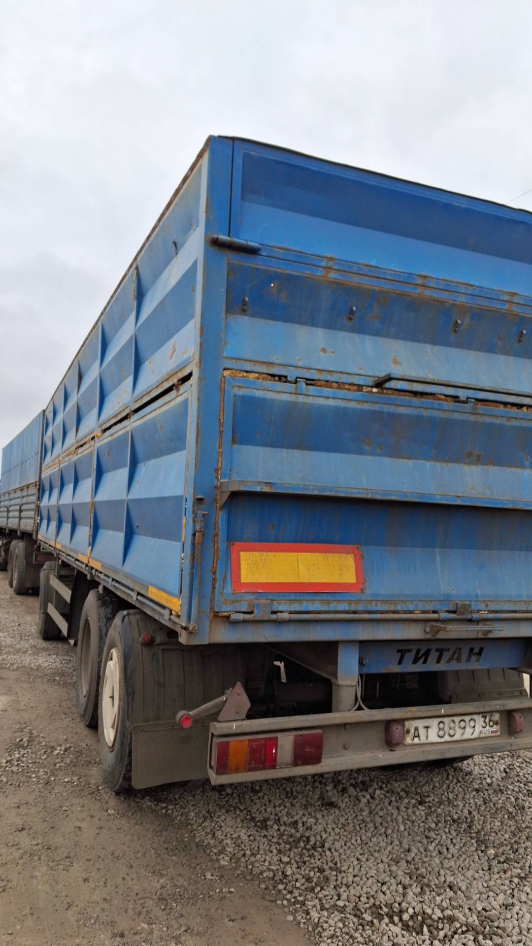 ТИТАН Зерновоз бортовой 846322, 2017 года в лизинг