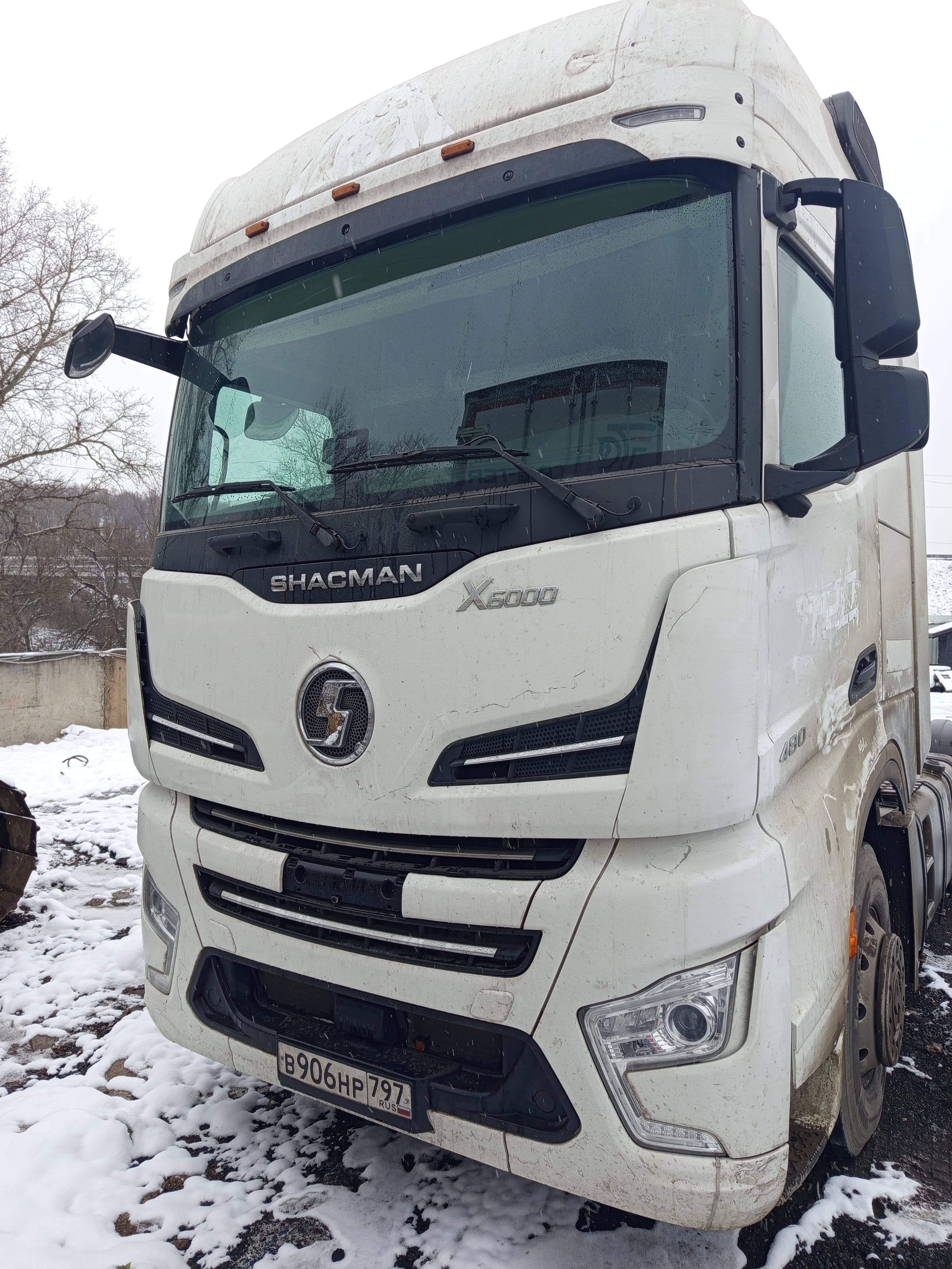 Shacman SX4188YY381