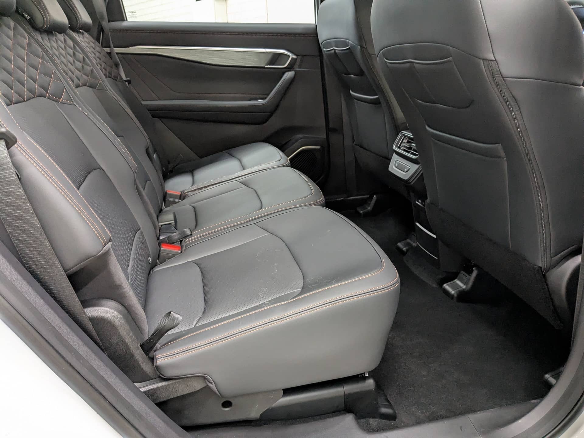 Geely Okavango Флагман 2.0Т АТ