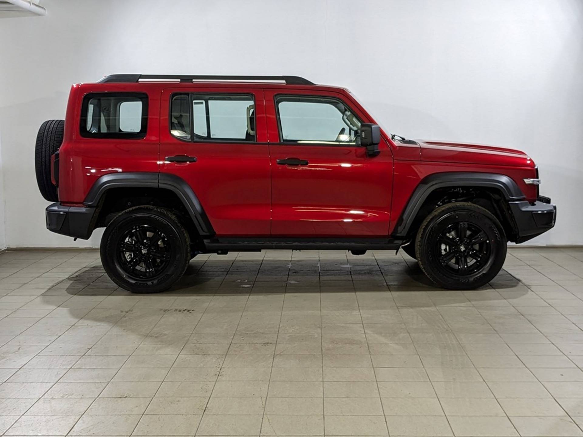 Tank 300 City Adventure 2.0 8AT 4WD