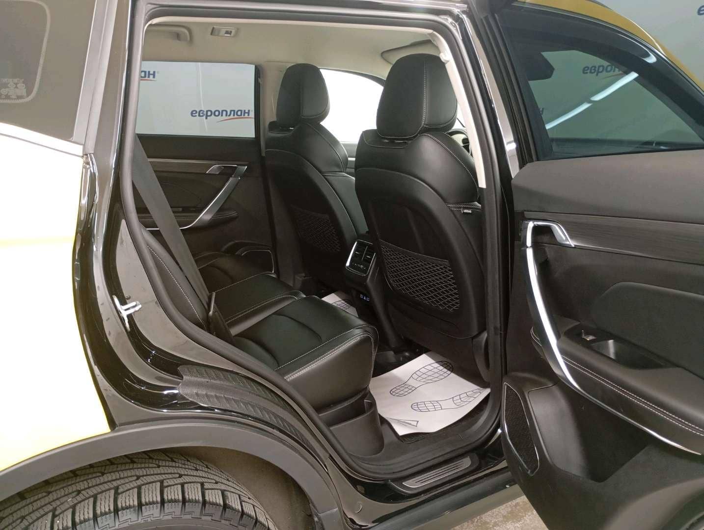 Geely Atlas Pro,  83 249 км, 2024 года в лизинг