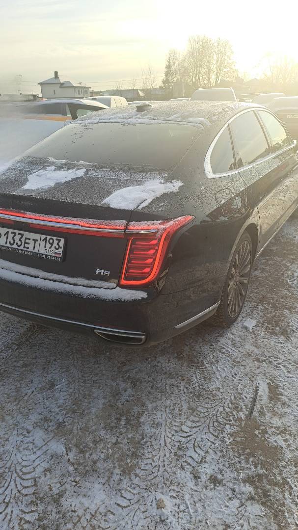 Hongqi H9,  106 762 км, 2023 года в лизинг