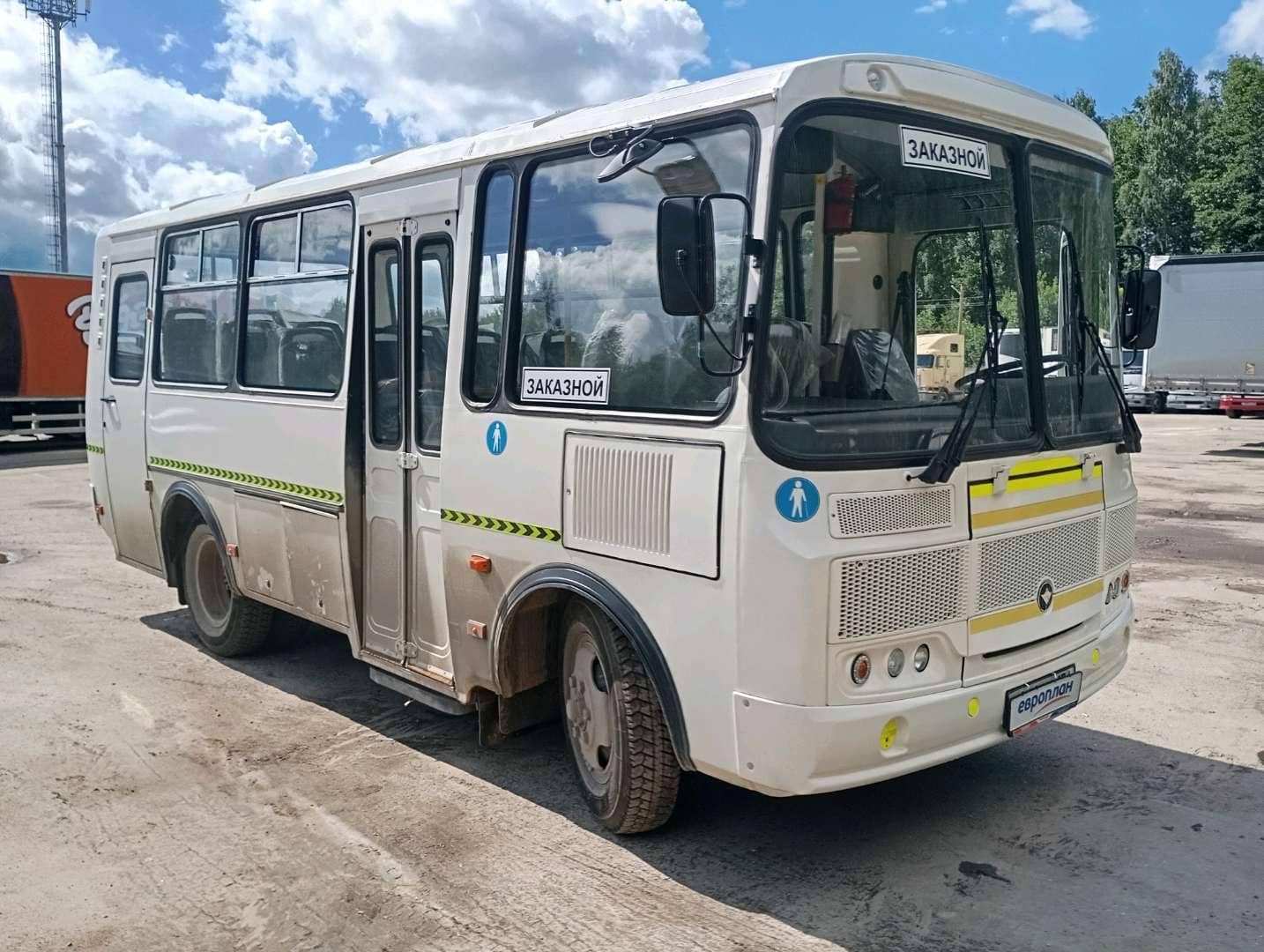 ПАЗ 320530-02