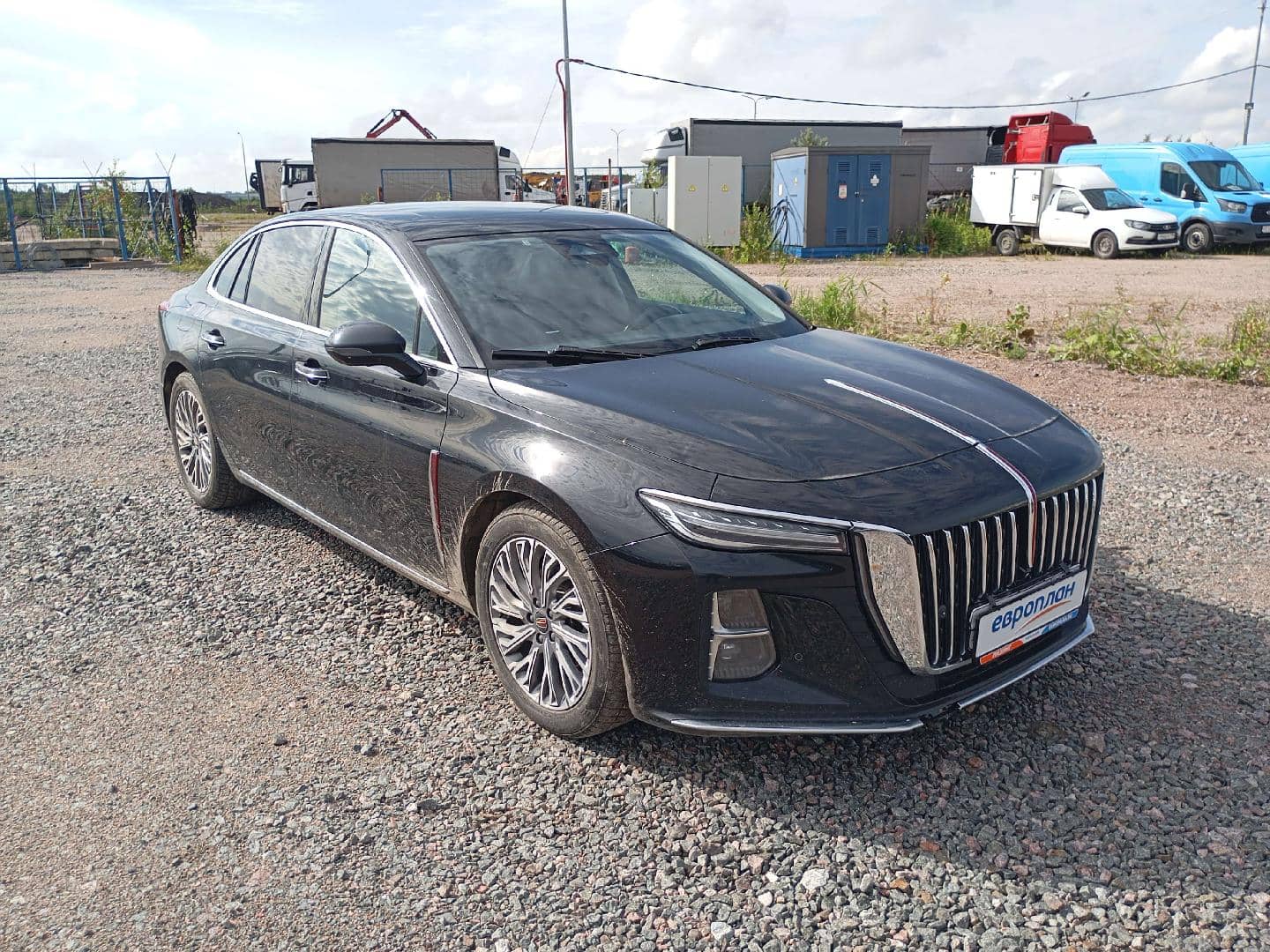 Hongqi H5,  195 364 км, 2024 года в лизинг
