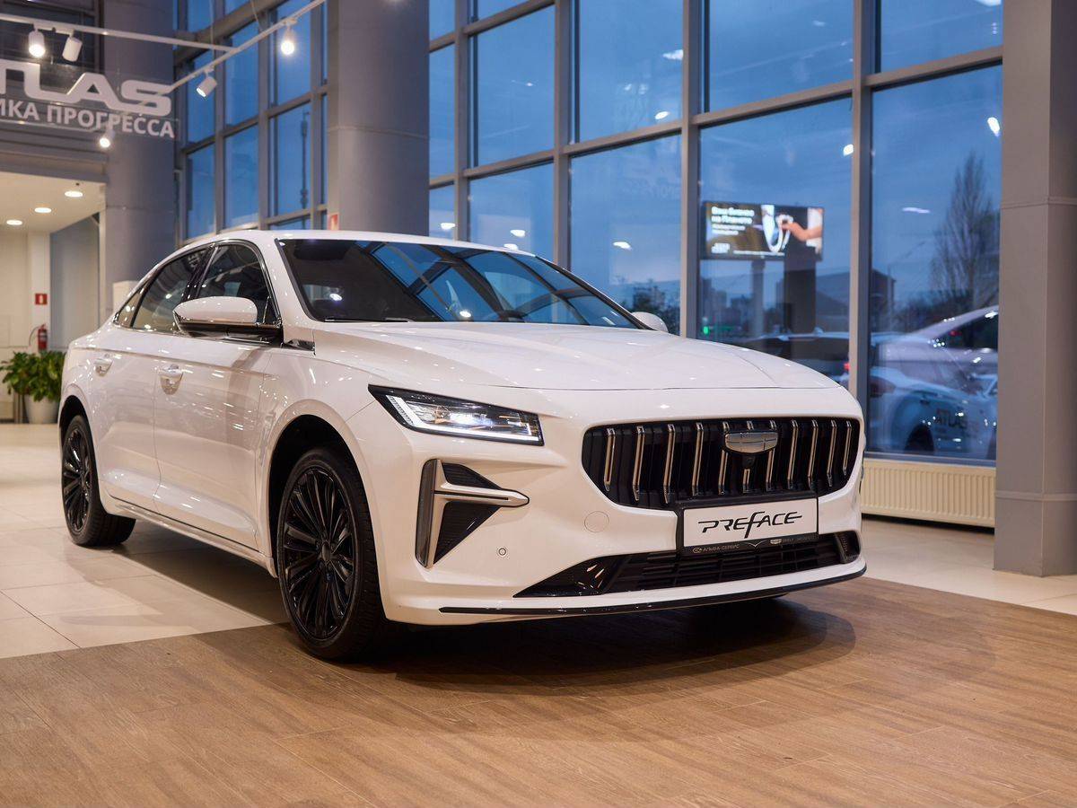 Geely Preface Flagship 2.0T 7DCT