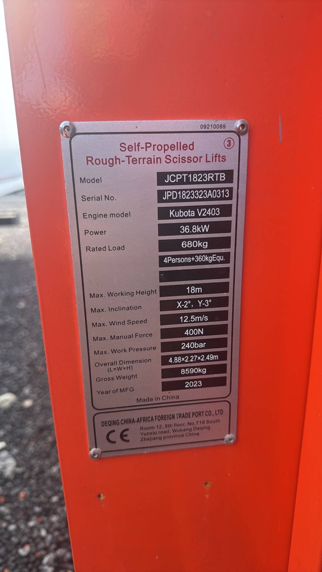 Dingli JCPT1823RTB Самоходный ножничный подъемник,  270 км, 2023 года в лизинг