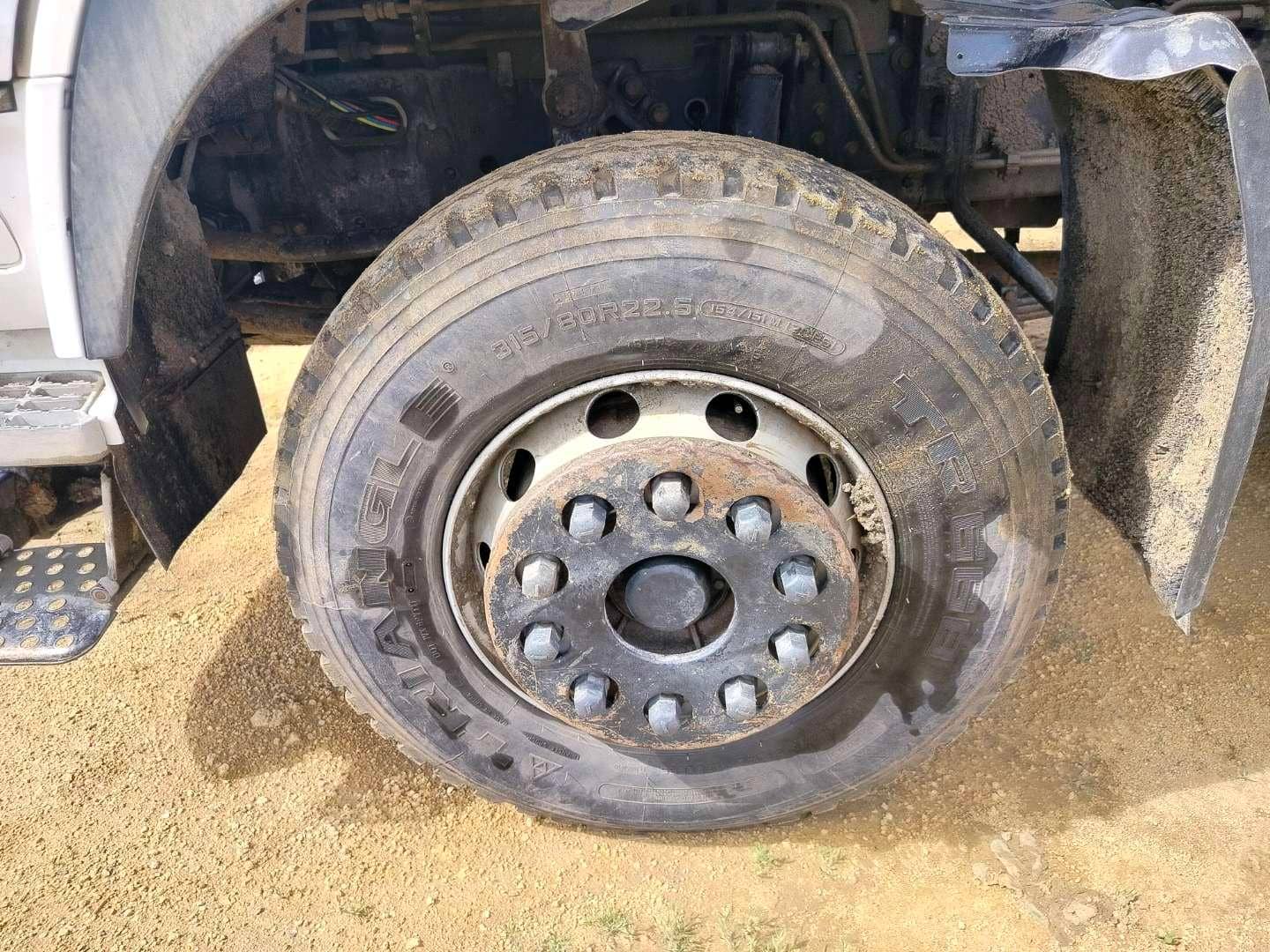 DongFeng DFH 3440 A 80 8x4,  104 257 км, 2023 года в лизинг
