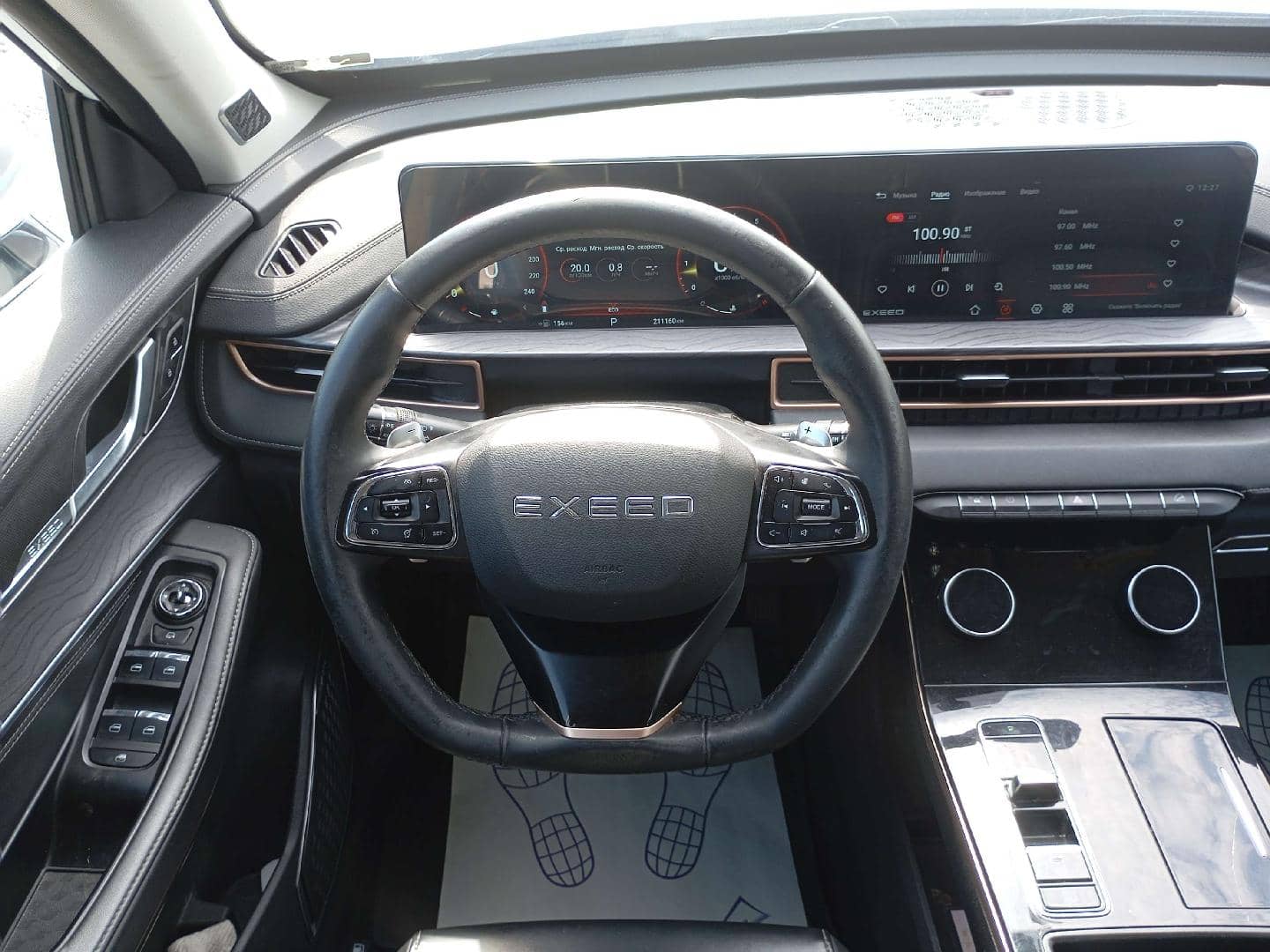 EXEED LX,  211 159 км, 2023 года в лизинг