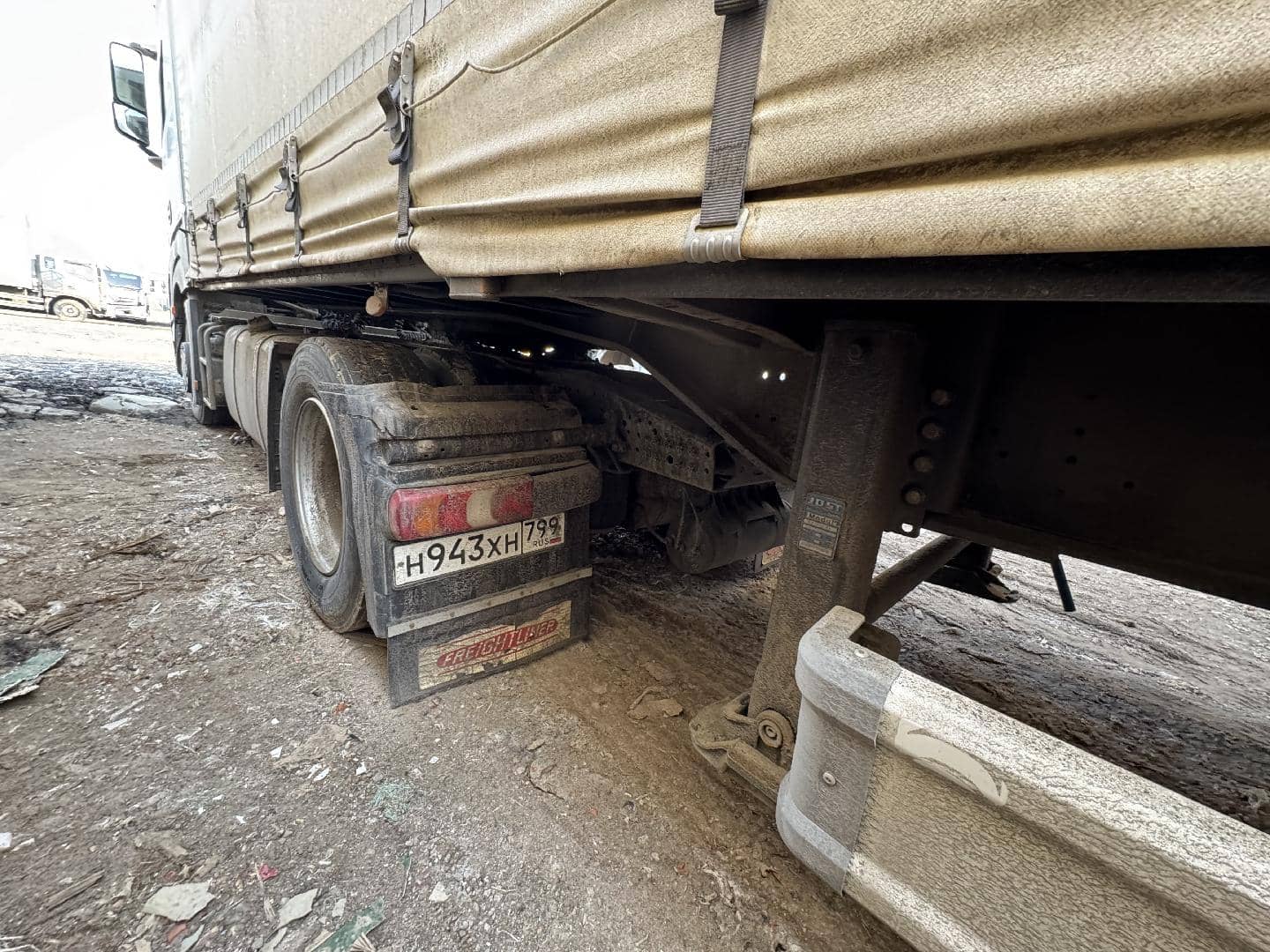 Mercedes-Benz Actros 4 1842 LS 4x2 (BigSpace),  595 901 км, 2020 года в лизинг