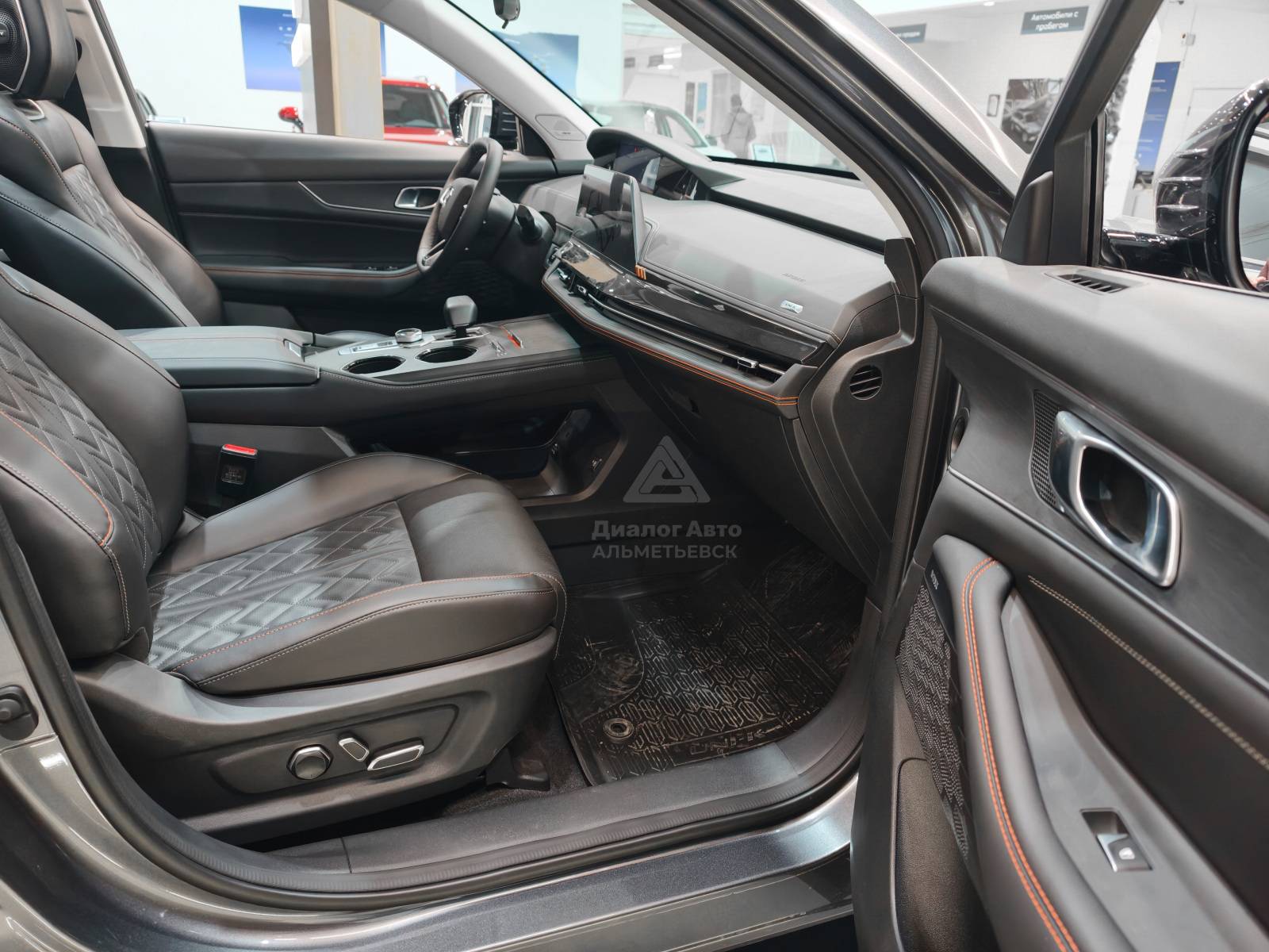 Changan Uni-K Tech 2.0 8AT AWD