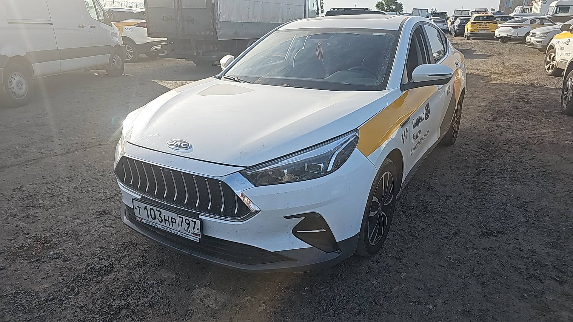 JAC J7