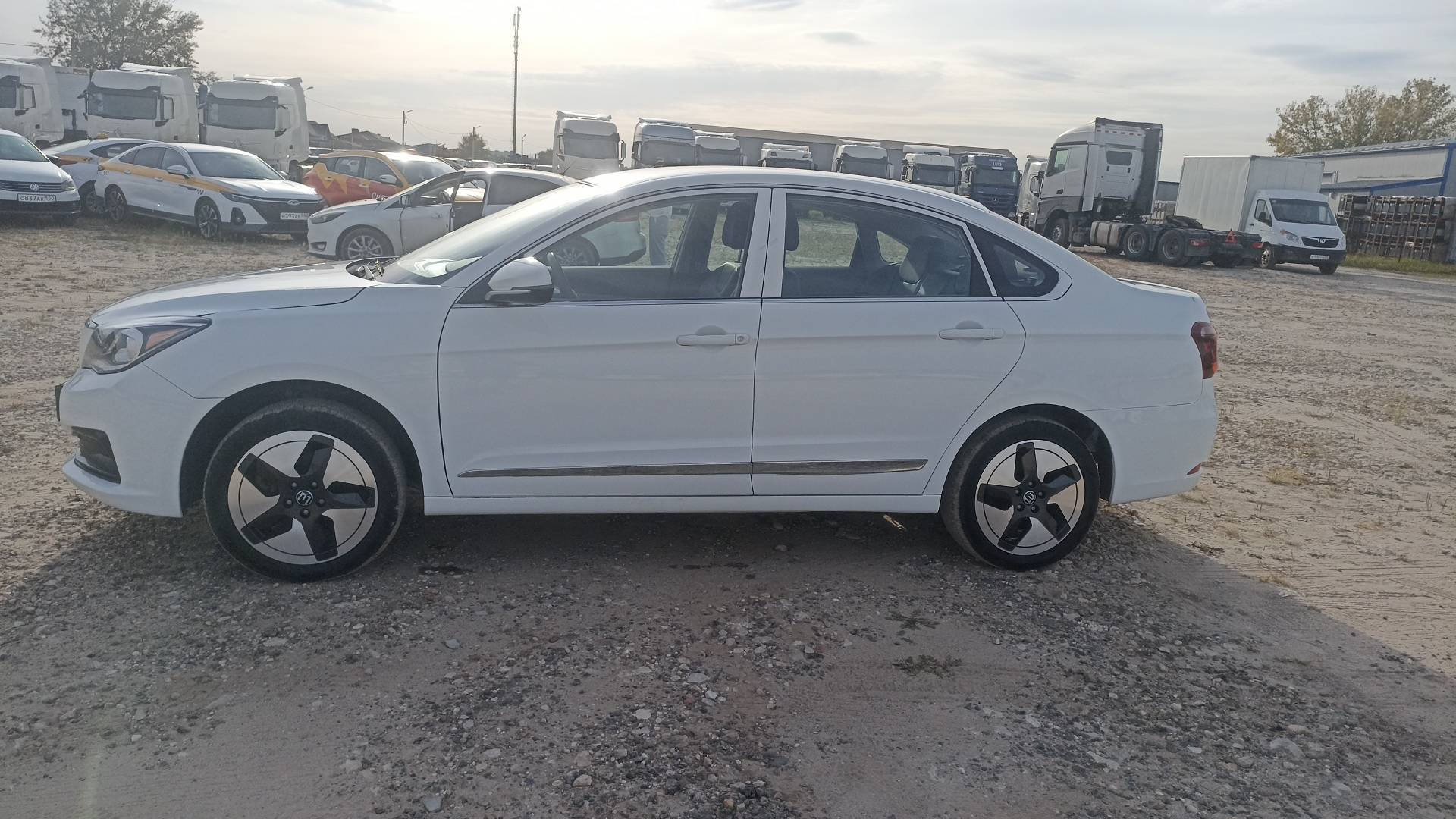 Evolute i-PRO,  41 469 км, 2023 года в лизинг