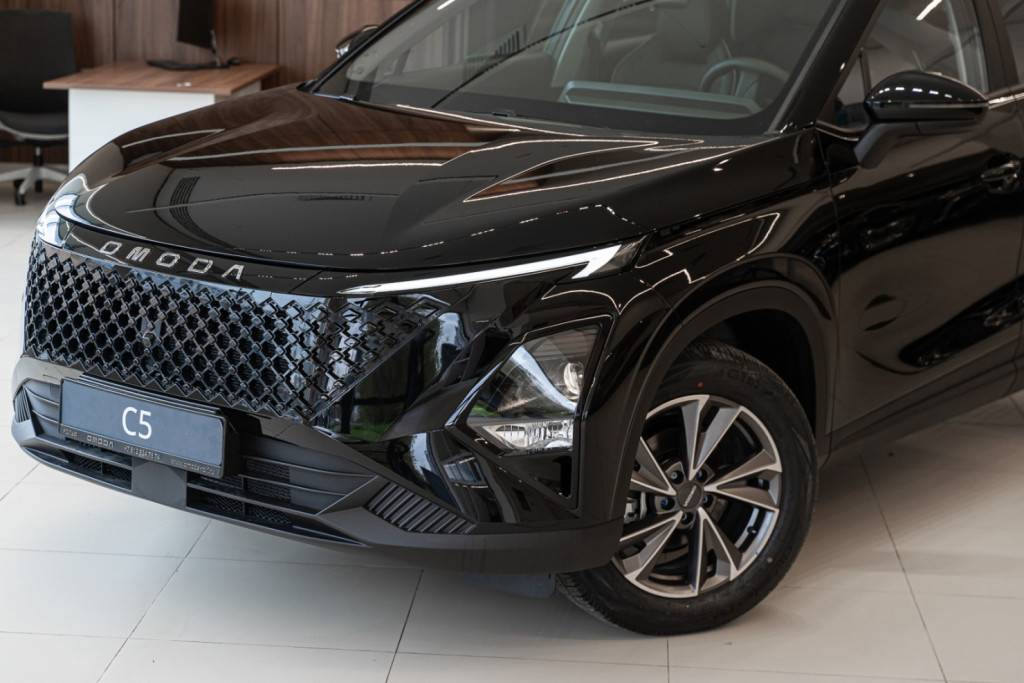 OMODA C5 Drive 1.6 DCT 4WD FL