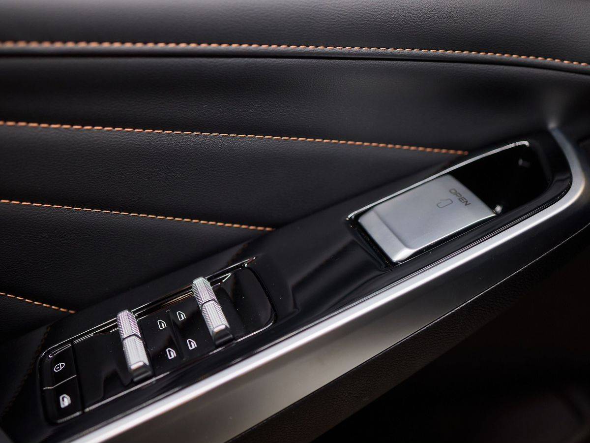 Geely Preface Flagship 2.0T 7DCT