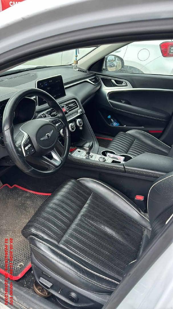 Genesis G70,  276 286 км, 2018 года