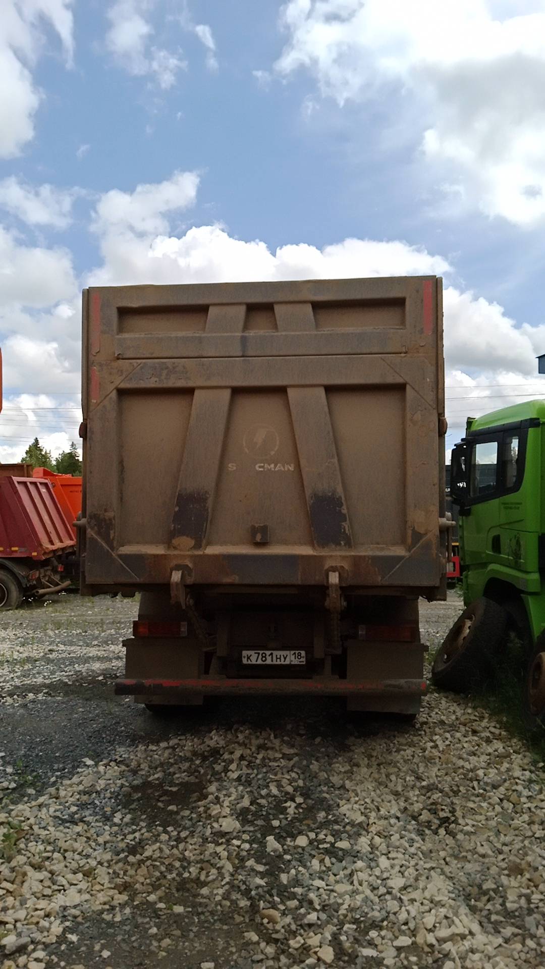 Shacman SX331863366,  185 257 км, 2023 года в лизинг