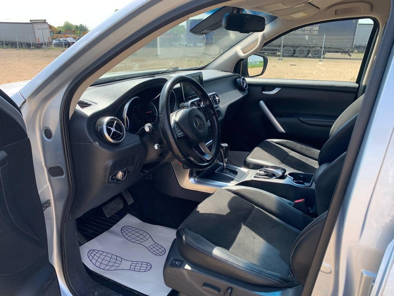 Mercedes-Benz X,  184 516 км, 2018 года в лизинг