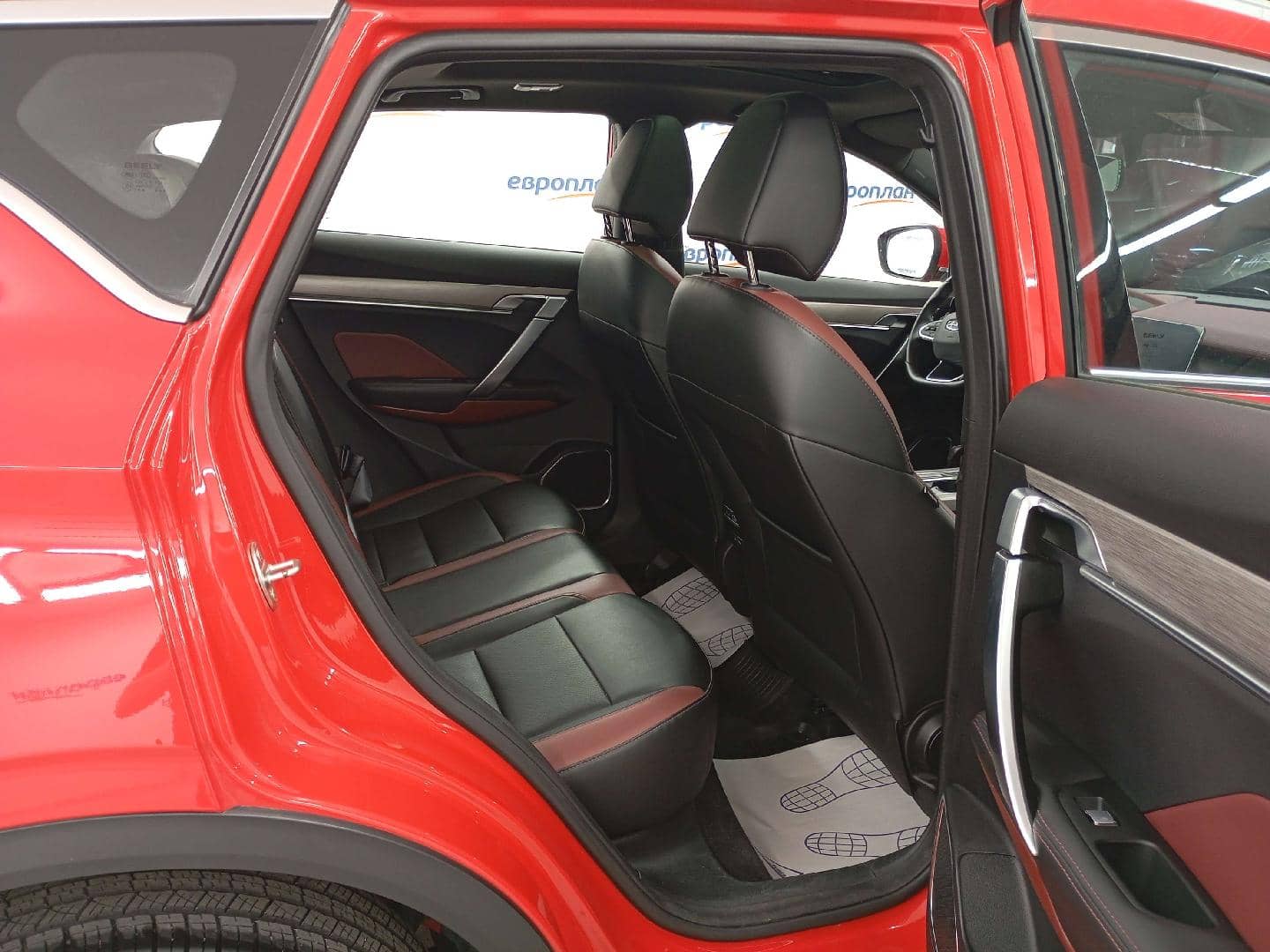 Geely Coolray,  32 961 км, 2023 года в лизинг