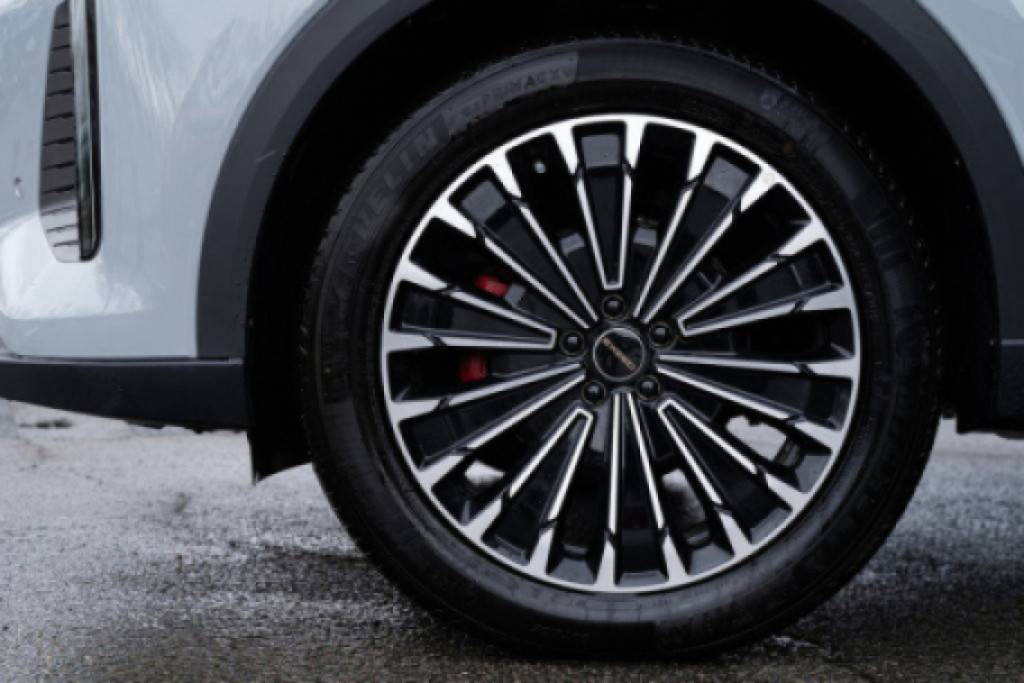 EXEED RX Premium 2.0 TGDI 8AT AWD