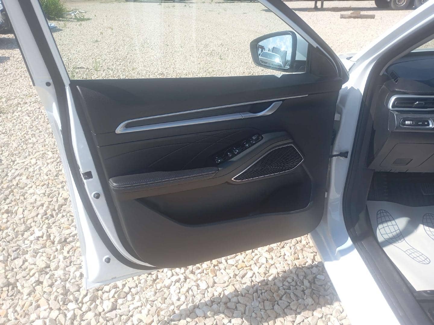 Geely Emgrand,  63 995 км, 2024 года в лизинг