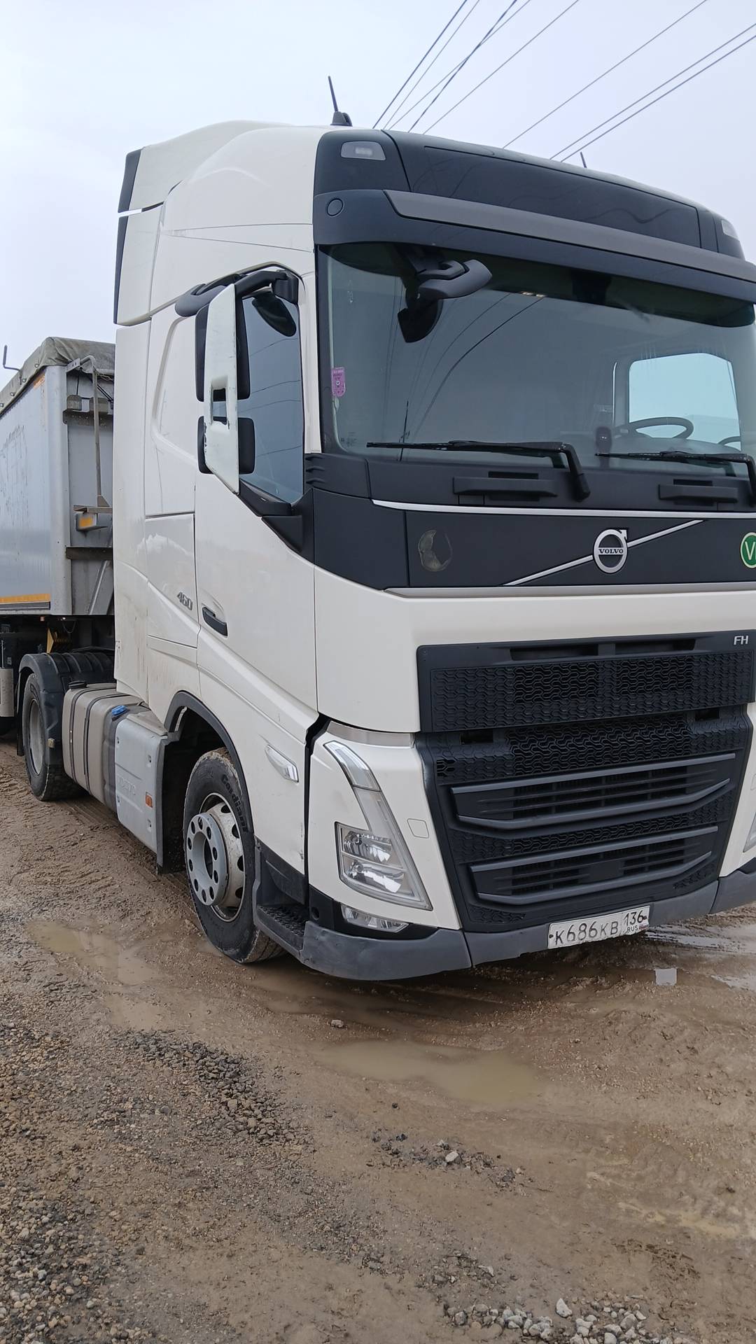 Volvo FH 460 4x2 (FH Globetrotter XL),  639 725 км, 2022 года в лизинг