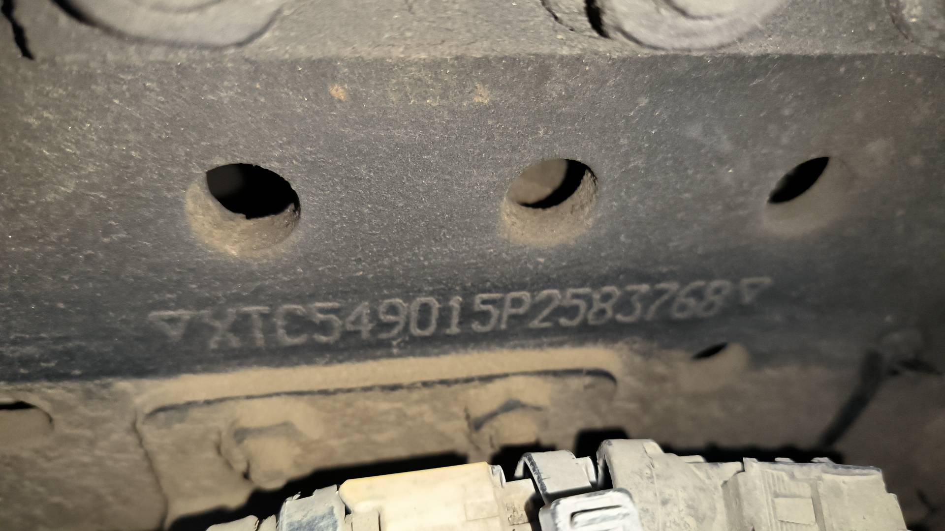 КАМАЗ 54901-94 (M1945),  85 126 км, 2023 года