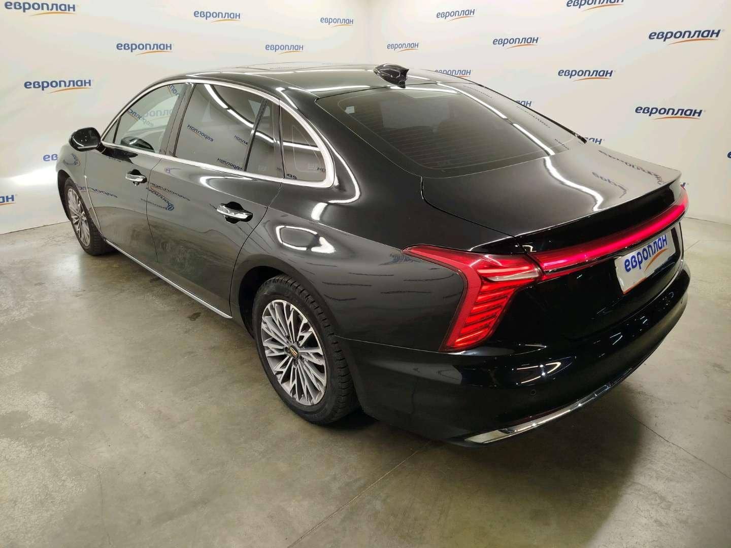 Hongqi H5,  229 903 км, 2023 года в лизинг