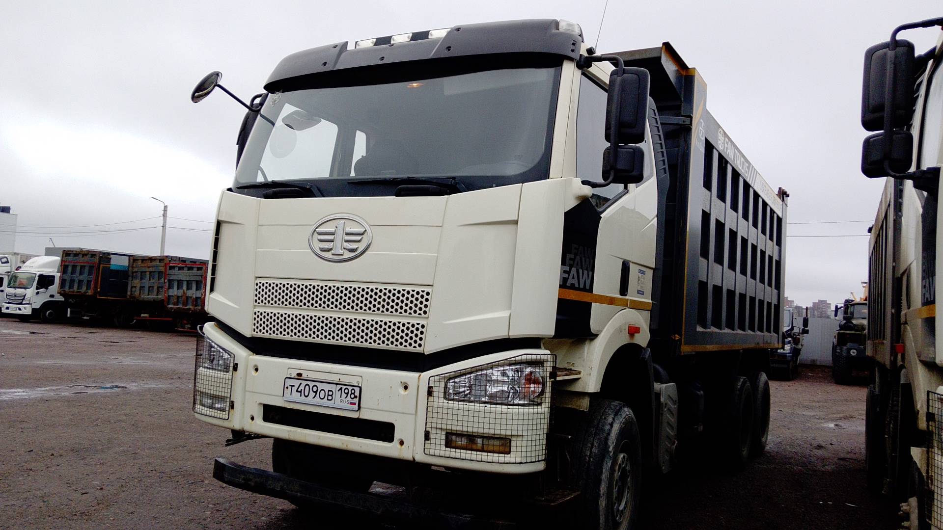 FAW CA3250P66K2T1E5 6х4,  57 967 км, 2022 года