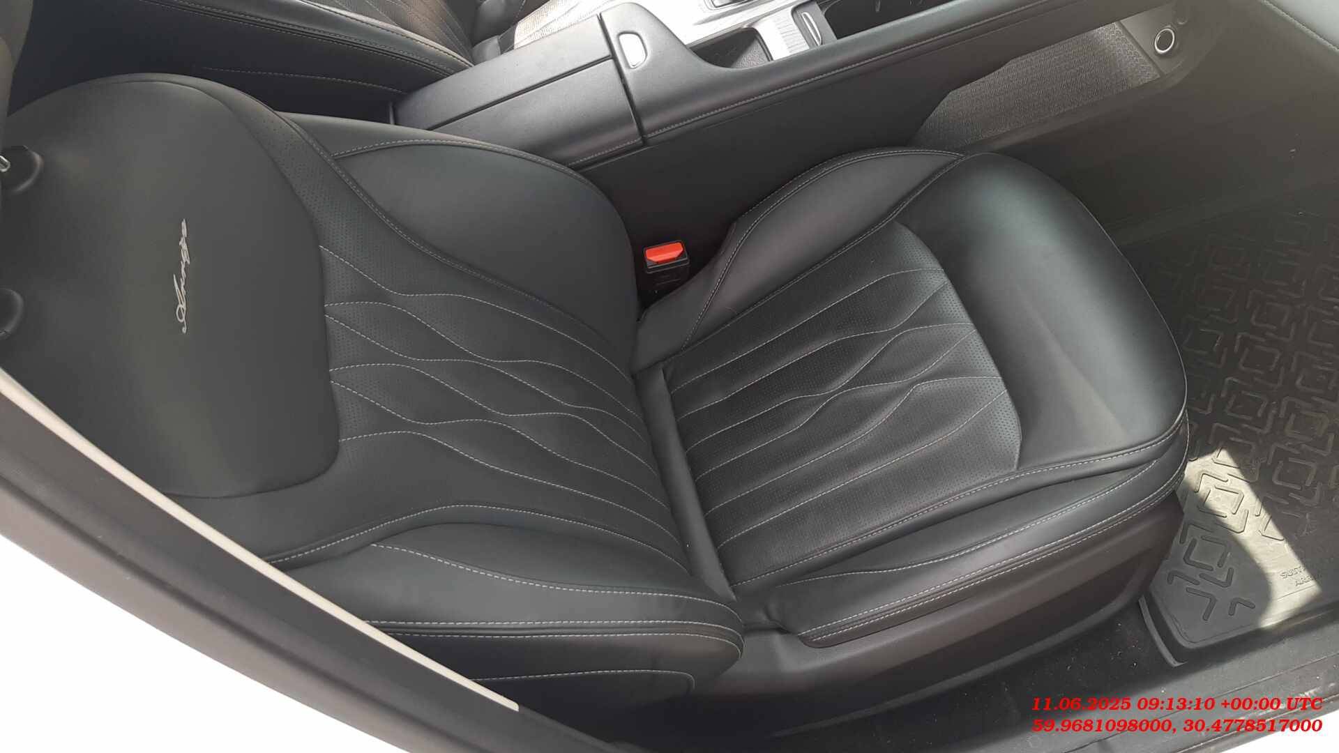 Chery Arrizo 8,  104 899 км, 2024 года