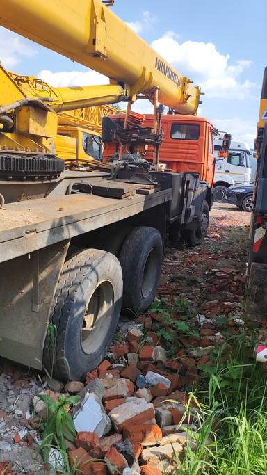 Ивановец КС-45717K-1 КАМАЗ-65115 (6x4) г/п 25т. вылет 19,0 (28,0)м.