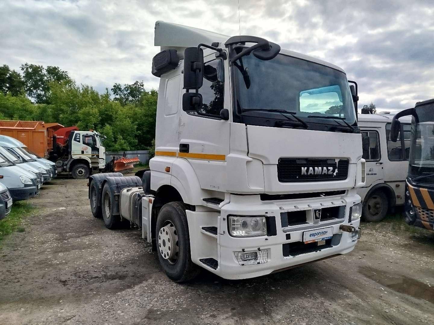 КАМАЗ 65206-T5 (Т2642),  297 862 км, 2017 года в лизинг