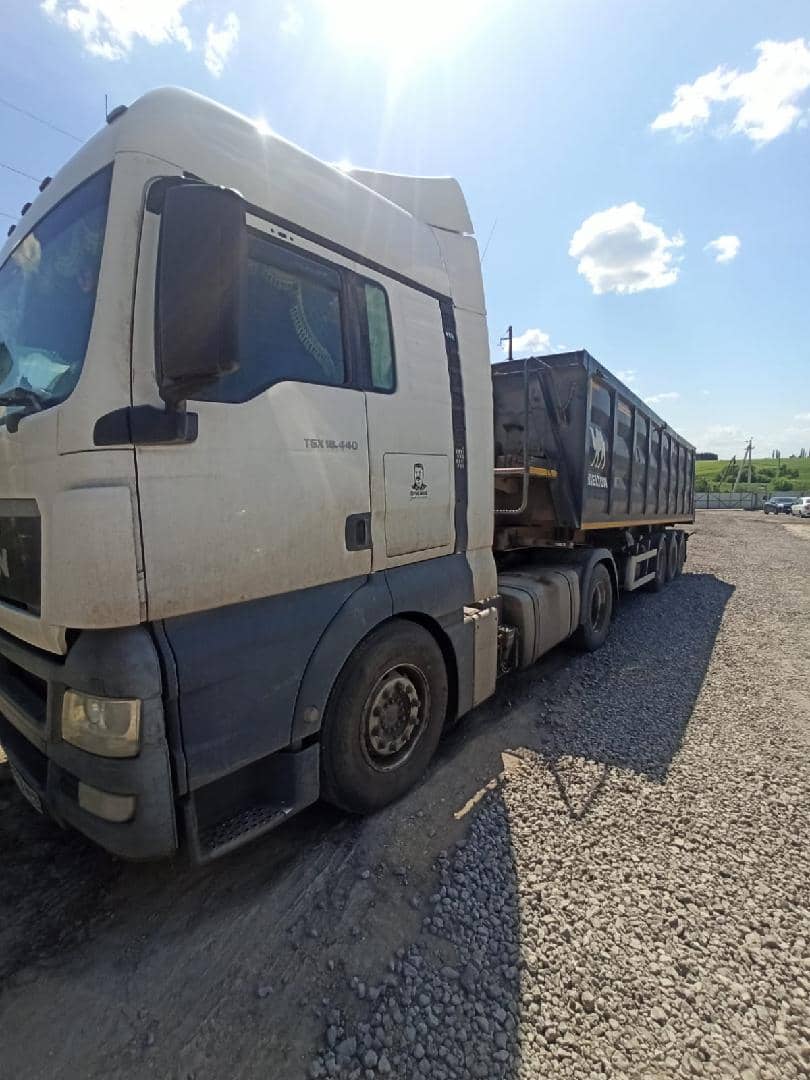 MAN TGX 18.440 4X2 BLS (XL),  303 711 км, 2016 года в лизинг