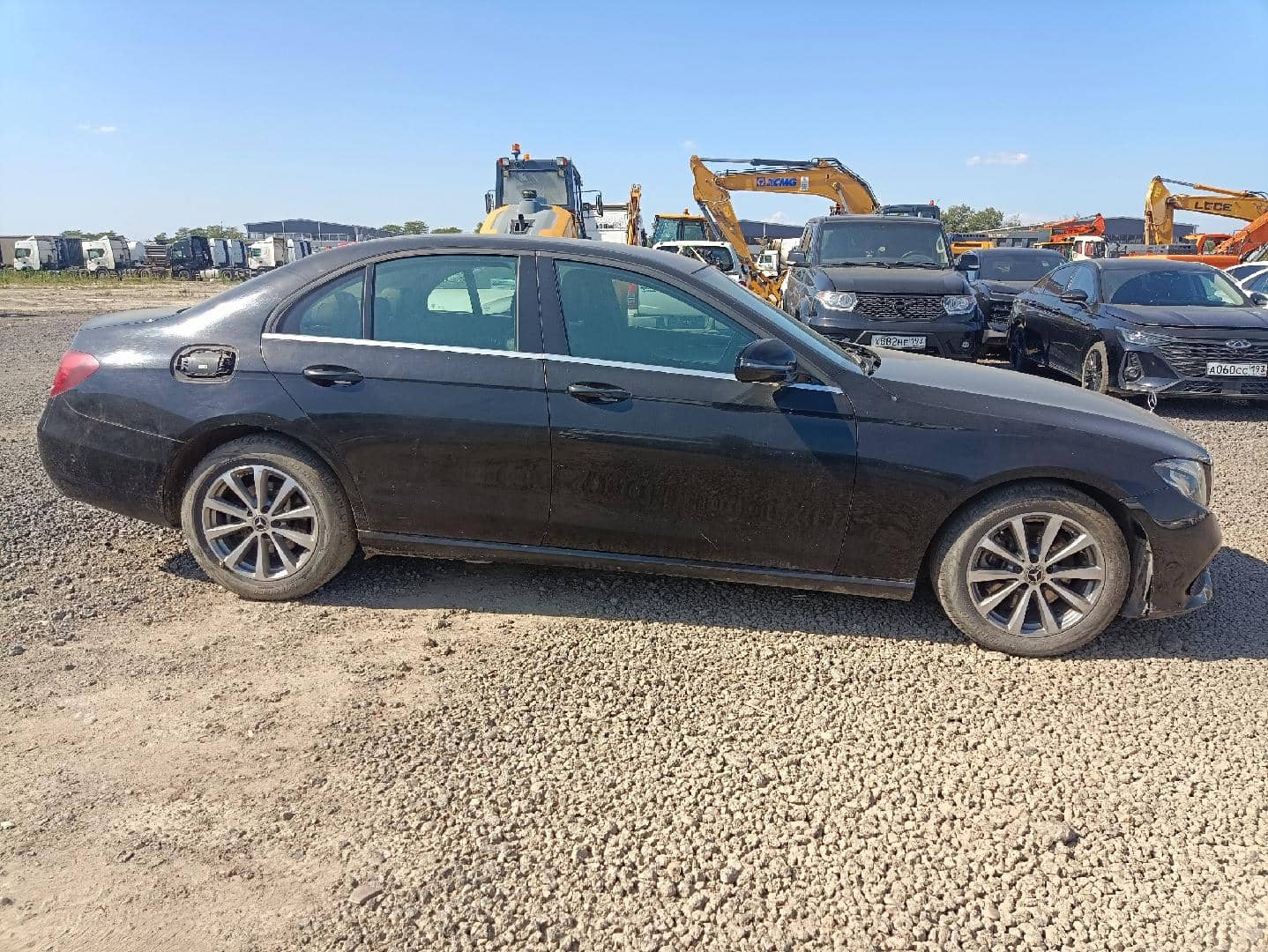 Mercedes-Benz E седан,  206 729 км, 2019 года в лизинг