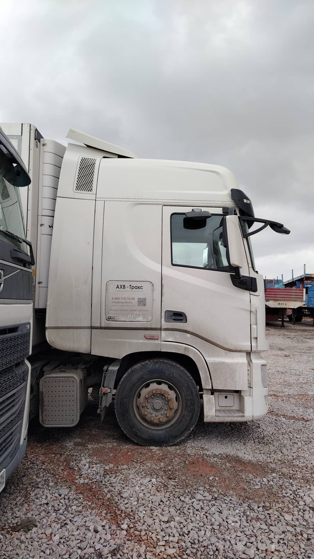 DongFeng DFH4180 4x2,  465 263 км, 2023 года в лизинг